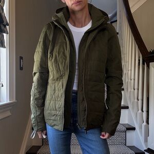Lululemon women’s Olive Green Quilted hooded Jacket